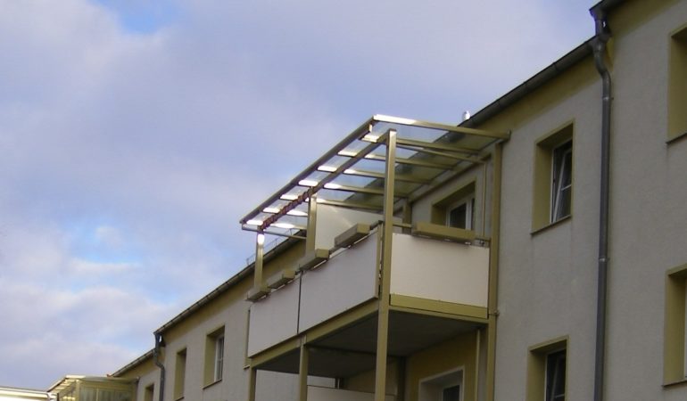 3-1 Zadaszenia balkonowe
