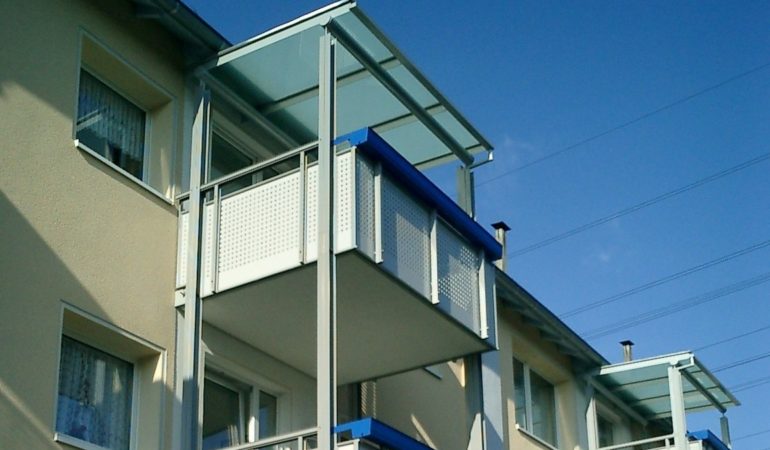 6 Zadaszenia balkonowe